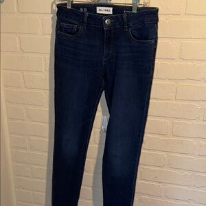 DL1961 jeans 28 Deep Indigo Skinny Jeans stretch